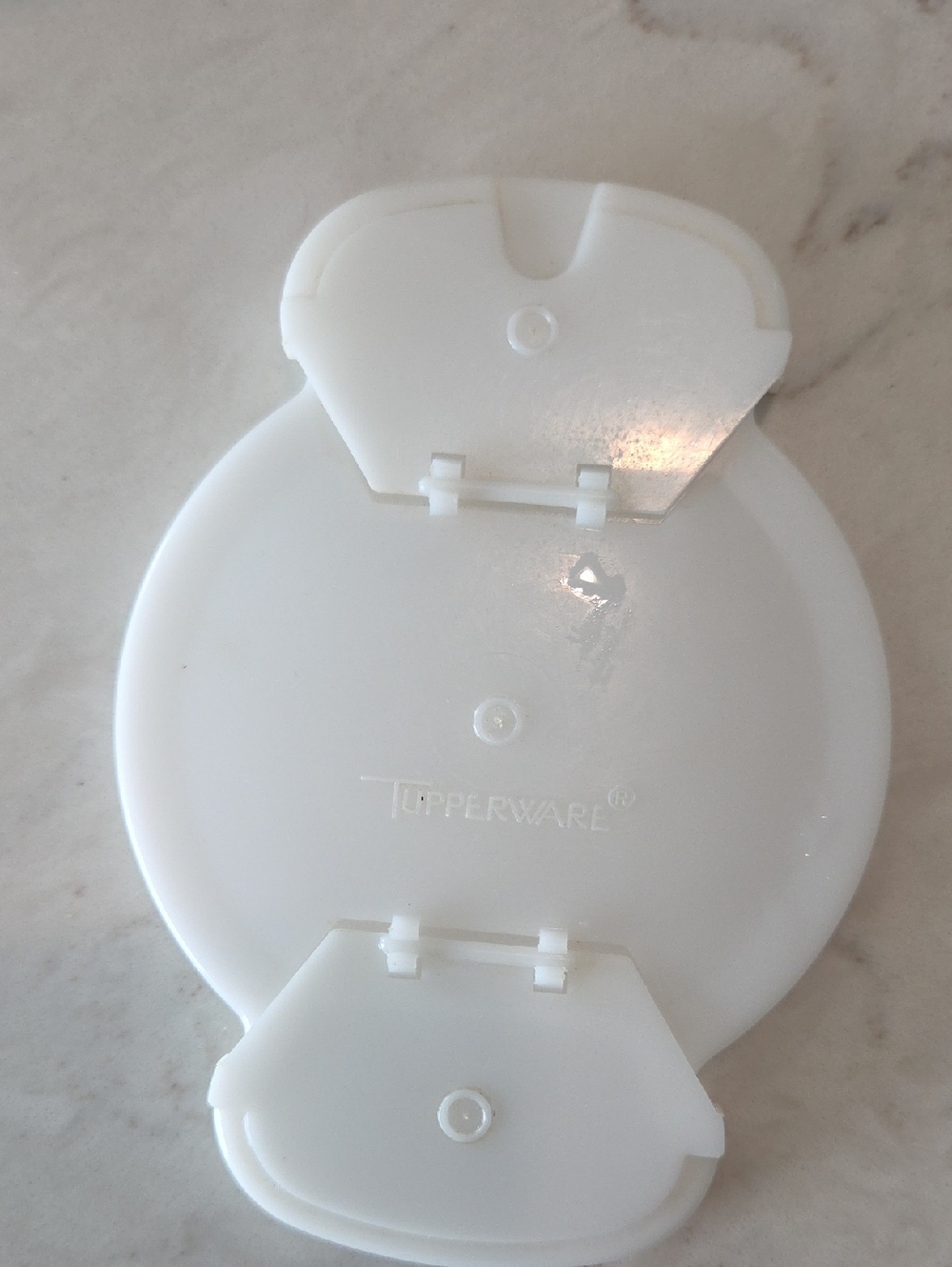 Vintage Tupperware Sugar Container - Picture 2 of 5